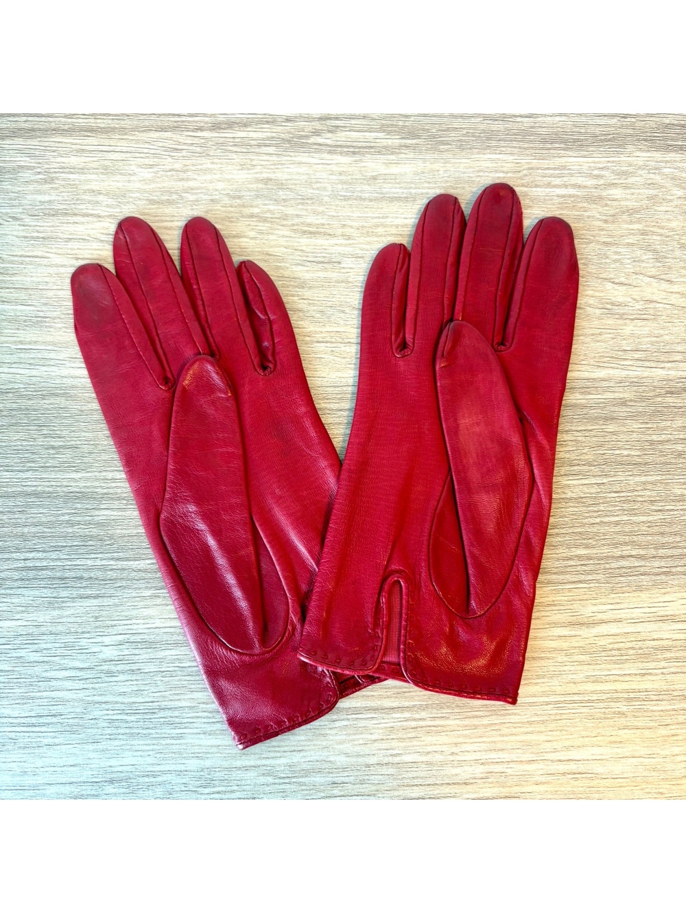 Vintage Red Genuine Leather Gloves Women’s Size 6.5 Soft Retro 1960s 1970s